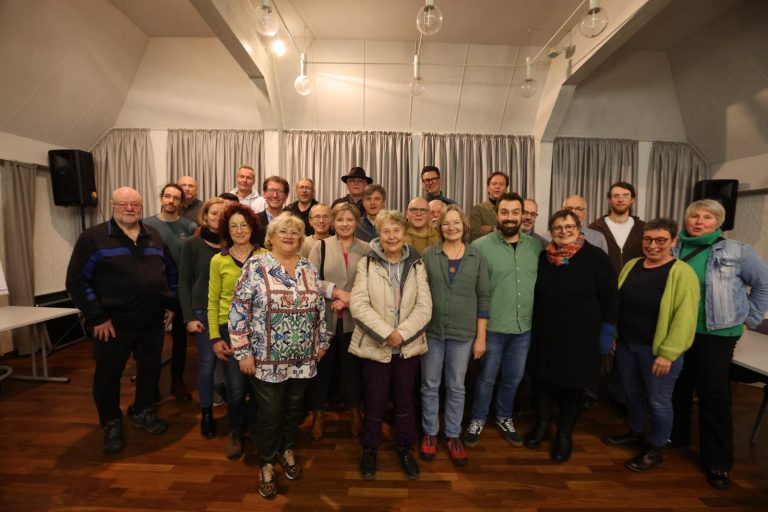 Gesicht zeigen! Das sind wir: Team für Demokratie